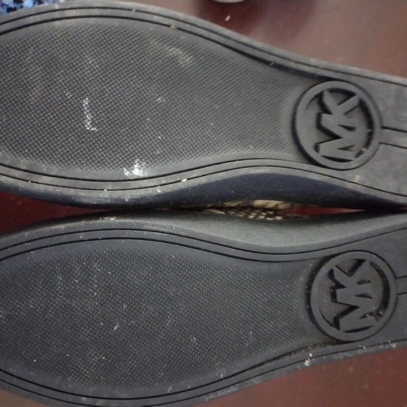 MK Michael Kors Embossed Leather Snake Skin Slip-On Sneakers - Picture 2 of 3